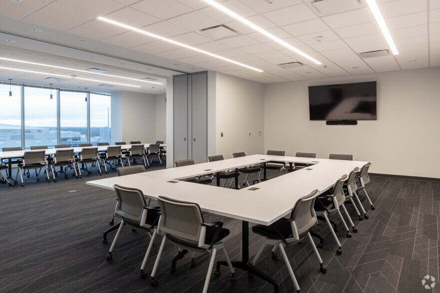 More Photos Of 333 S Garland Ave, Orlando Office For Sale