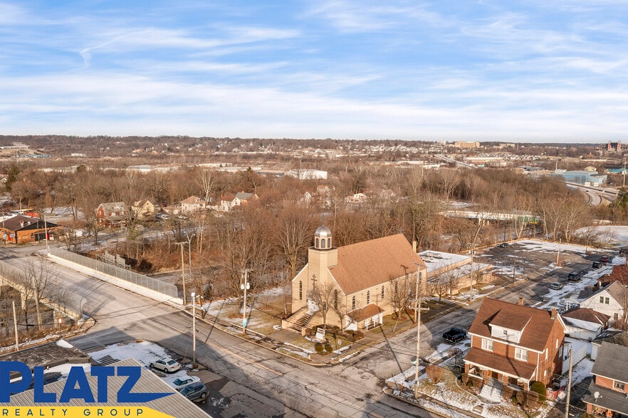 More Photos Of 127 Steel St, Youngstown Religious Facility For Sale