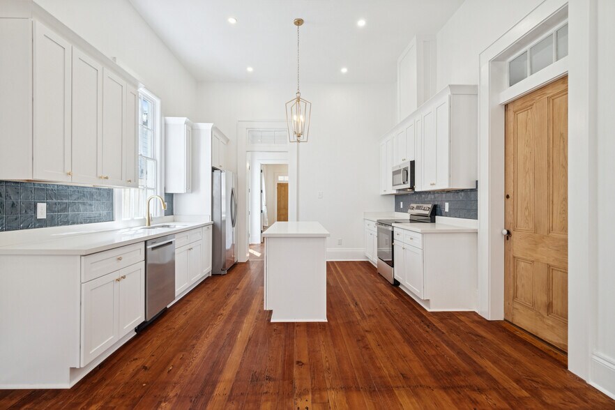 More Photos Of 2404 Saint Claude Ave, New Orleans Specialty For Sale