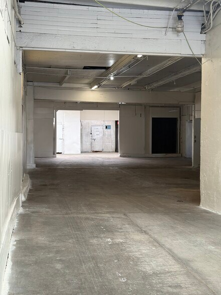 More Photos Of 2414 San Bruno Ave, San Francisco Flex For Lease