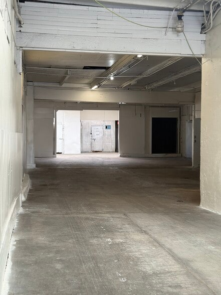 More Photos Of 2414 San Bruno Ave, San Francisco Flex For Lease