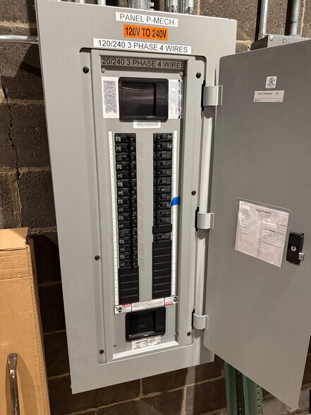 More Photos Of 323 W Galena Blvd, Aurora Office For Sale