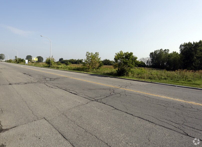 Primary Photo Of Blvd Daniel-Johnson, Laval Land For Sale