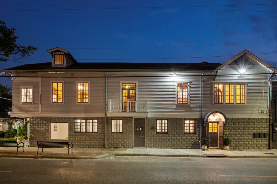 Primary Photo Of 8500 Oak St, New Orleans Storefront Retail Office For Lease