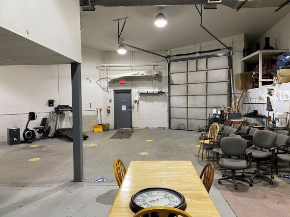 More Photos Of 91 Willenbrock Rd, Oxford Office For Sale