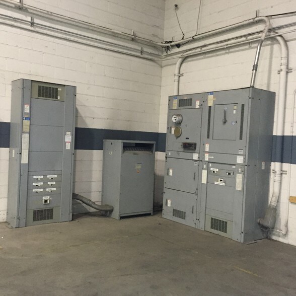 More Photos Of 2626 Loma Ave, South El Monte Warehouse For Lease