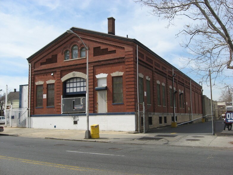 Primary Photo Of 920 Broadway, Newark Warehouse For Lease