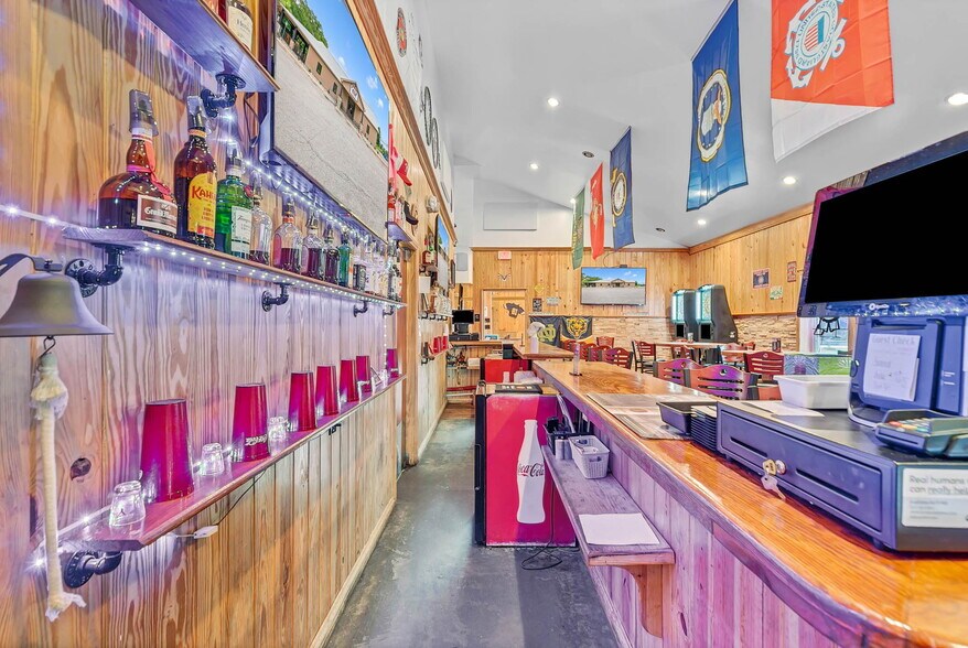 More Photos Of 2579 Douglas Ave, Brewton Restaurant For Sale