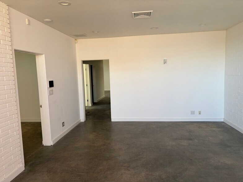 More Photos Of 1714 18th St, Santa Monica Loft Creative Space For Lease