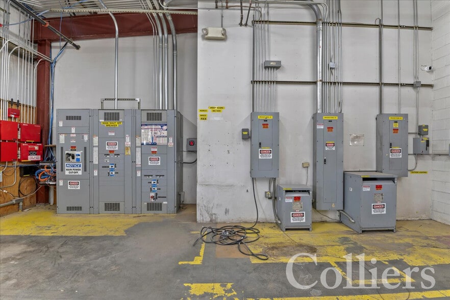 More Photos Of 4600 S Apple St, Boise Manufacturing For Lease