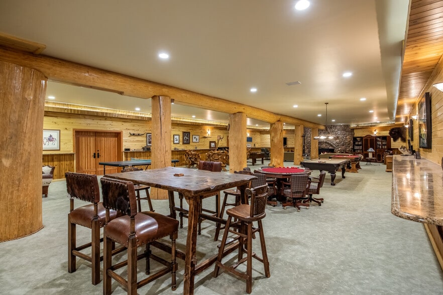 More Photos Of 1613 Black Canyon Rd, Heber Lodge Meeting Hall For Sale