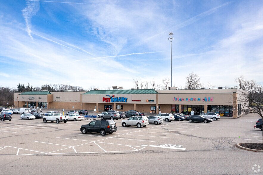 More Photos Of 10152-10240 Colerain Ave, Cincinnati Unknown For Lease