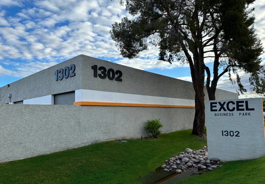 More Photos Of 1302 W 23rd St, Tempe Warehouse For Lease