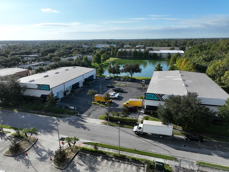More Photos Of 5032 Forsyth Commerce Rd, Orlando Warehouse For Lease
