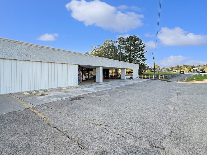 More Photos Of 2405 Decatur Hwy, Gardendale Freestanding For Sale