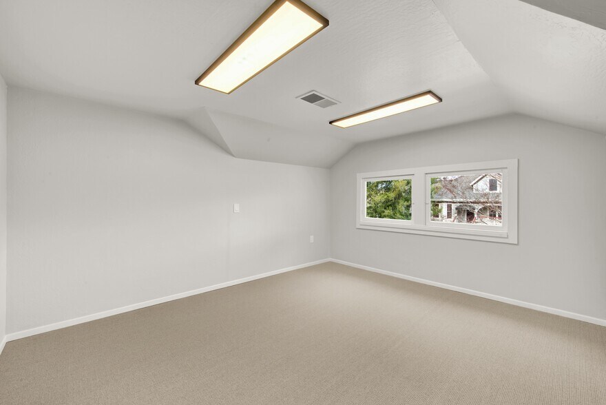 More Photos Of 1763 2nd St, Napa Office Residential For Sale