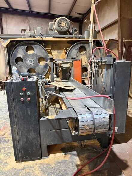 More Photos Of 2722 NC 87 S, Moncure Light Distribution For Lease