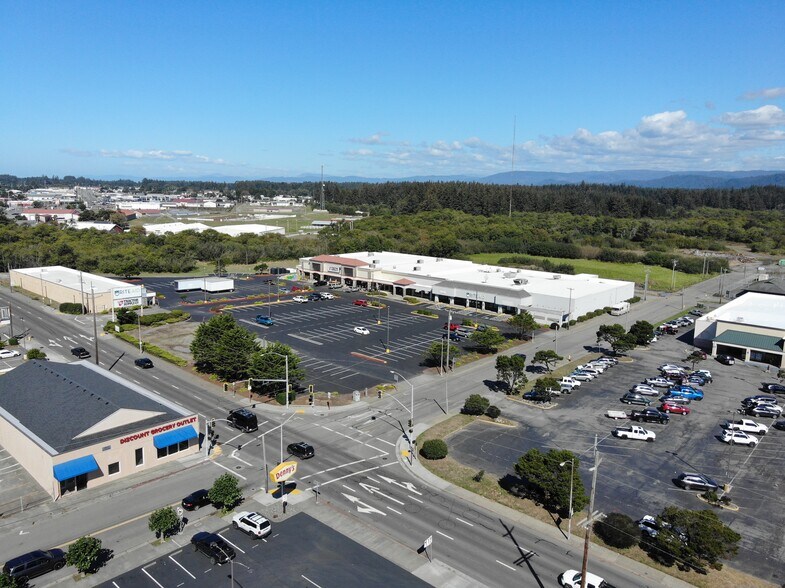 More Photos Of 575 M St, Crescent City Unknown For Lease