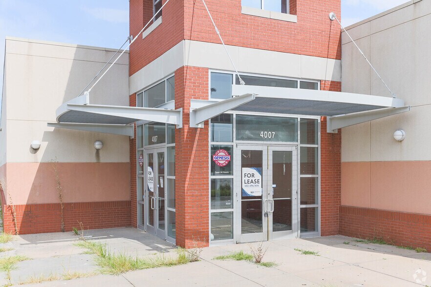 More Photos Of 4007 S 145th Plz, Omaha Health Club For Lease