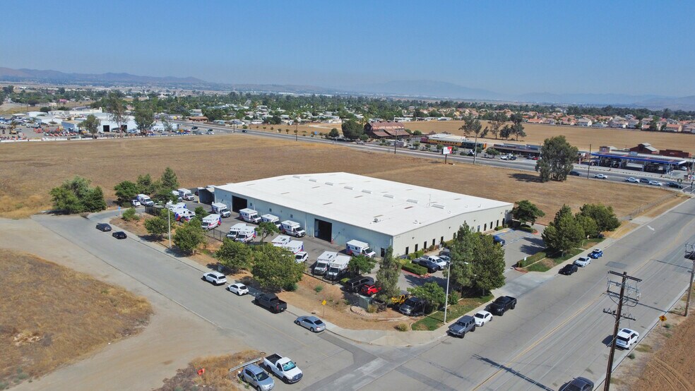 Primary Photo Of 26035 Palomar Rd, Menifee Warehouse For Sale
