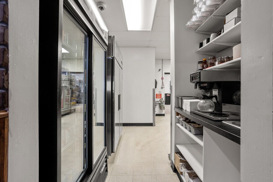 More Photos Of 205 1st St SW, Glyndon Restaurant For Sale