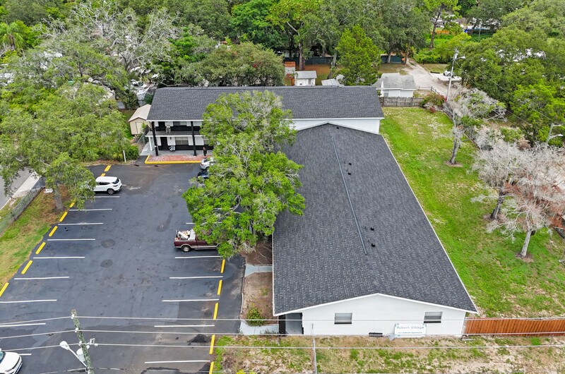 Primary Photo Of 1132 Auburn St, Clearwater Apartments For Sale