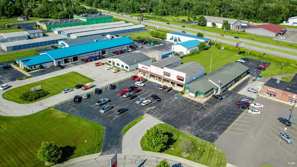 More Photos Of 1583-1587 S Calumet Rd, Chesterton Storefront Retail Office For Lease