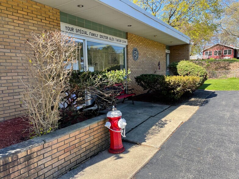 More Photos Of 2275 Duanesburg Rd, Duanesburg Veterinarian Kennel For Sale