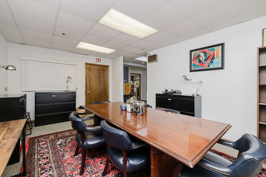 More Photos Of 63 Winthrop St, Taunton Medical For Sale