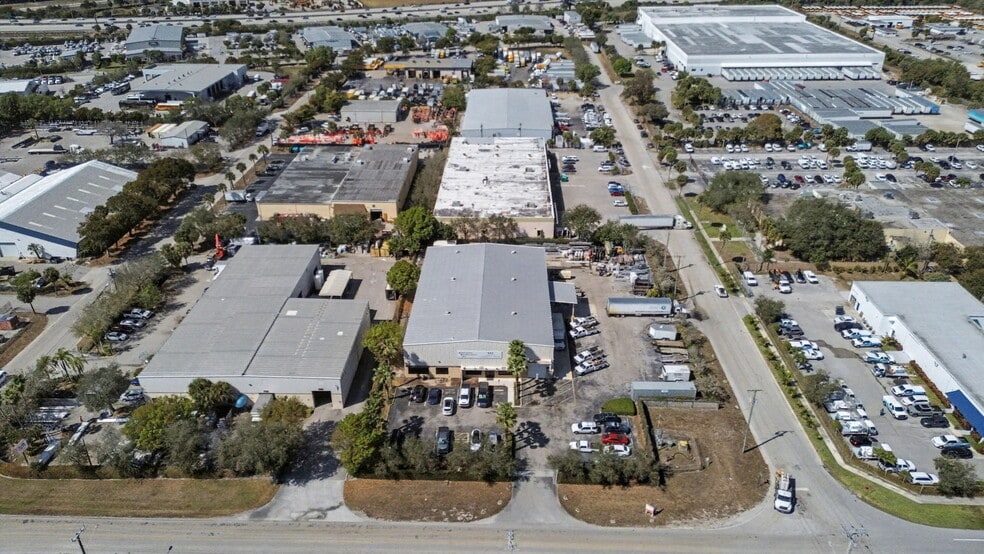 More Photos Of 6861 Garden Rd, Riviera Beach Warehouse For Sale