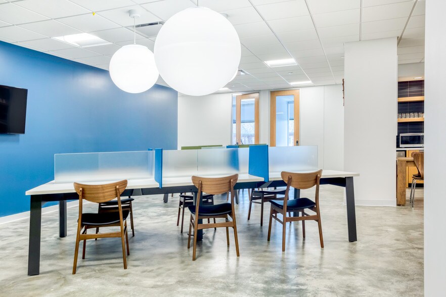 More Photos Of 400 N Main St, Royal Oak Coworking Space