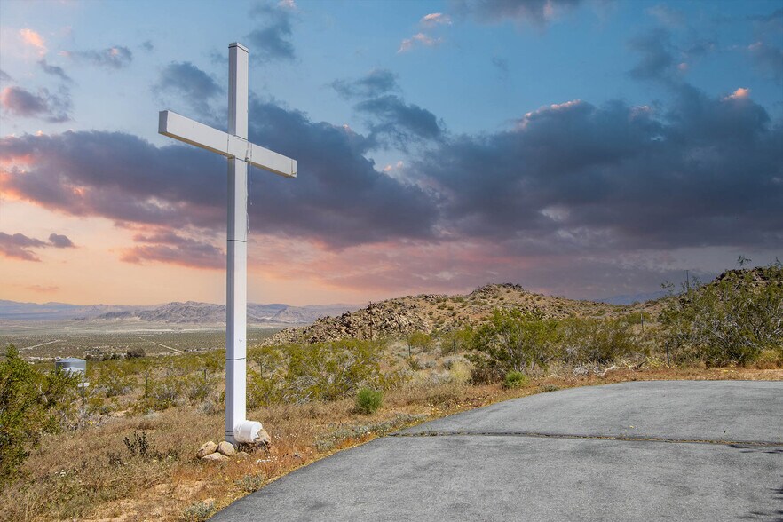 More Photos Of 50636 Golden Ray Rd, Johnson Valley Religious Facility For Sale