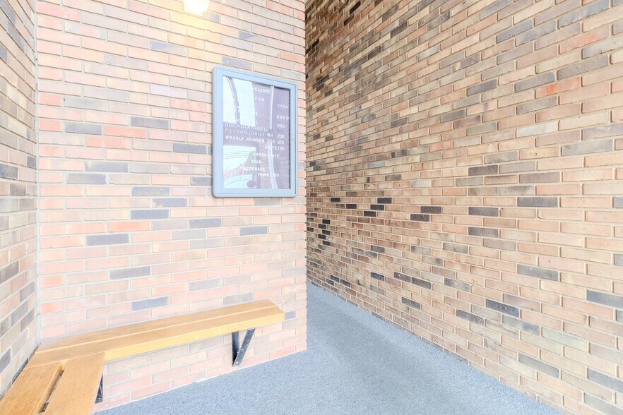 More Photos Of 346 Freeport Rd, New Kensington Medical For Lease