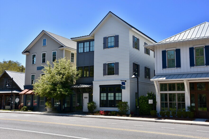 Primary Photo Of 212 Bluffton Rd, Bluffton Office For Lease