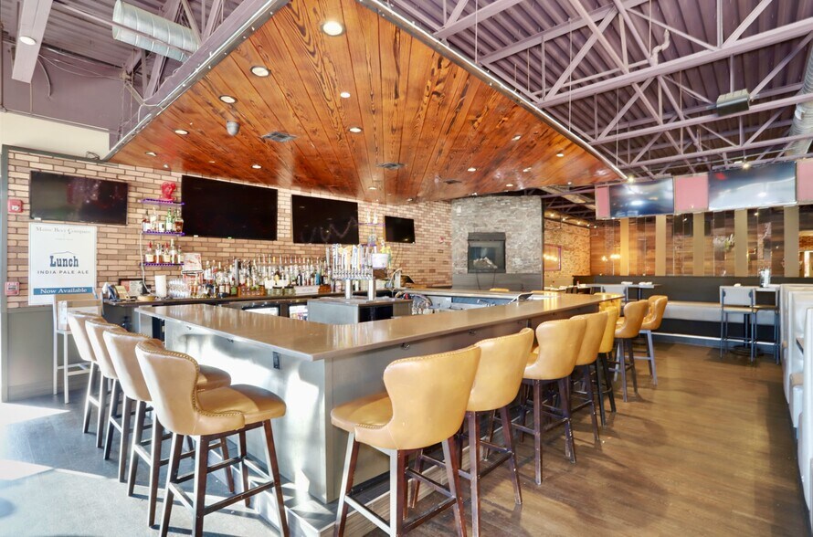 More Photos Of 2658 Highway 516, Old Bridge Restaurant For Sale