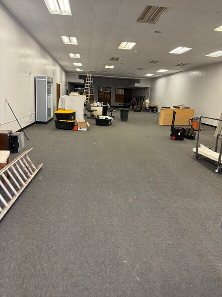 More Photos Of 522 E Main St, Stockton Storefront Retail Residential For Sale