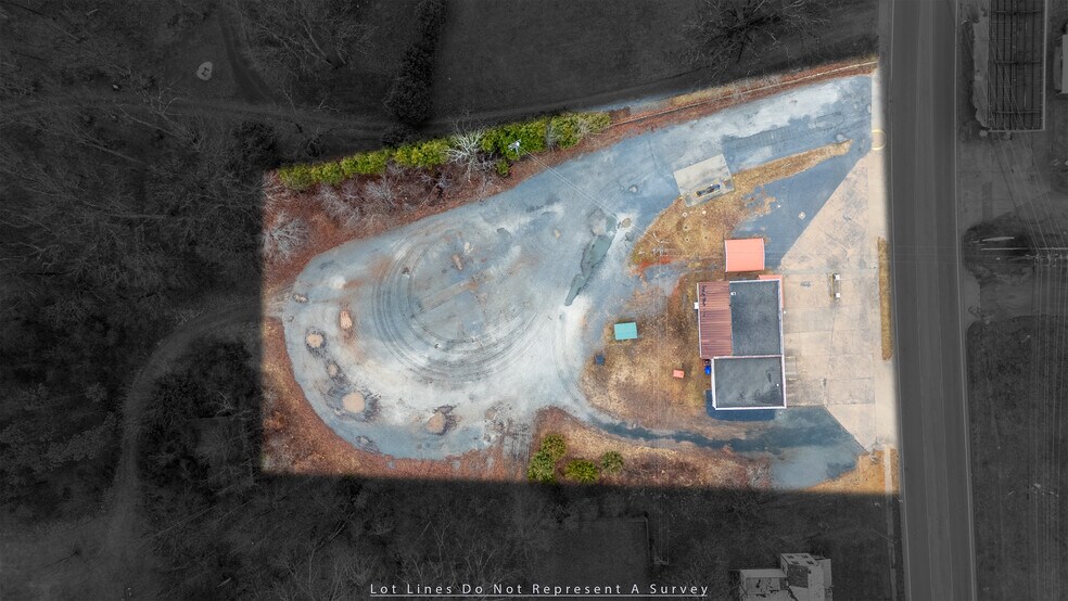 More Photos Of 16855 Oak St, Dillwyn Service For Sale