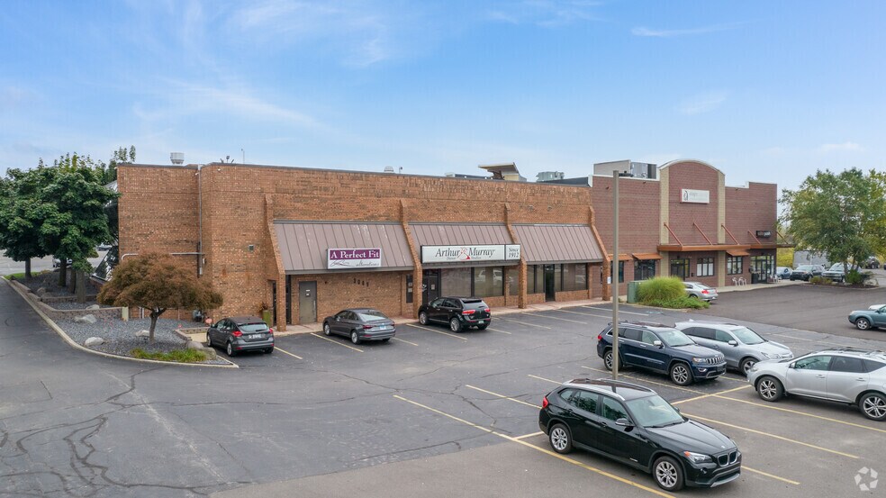 More Photos Of 3094 28th St SE, Kentwood Storefront For Sale