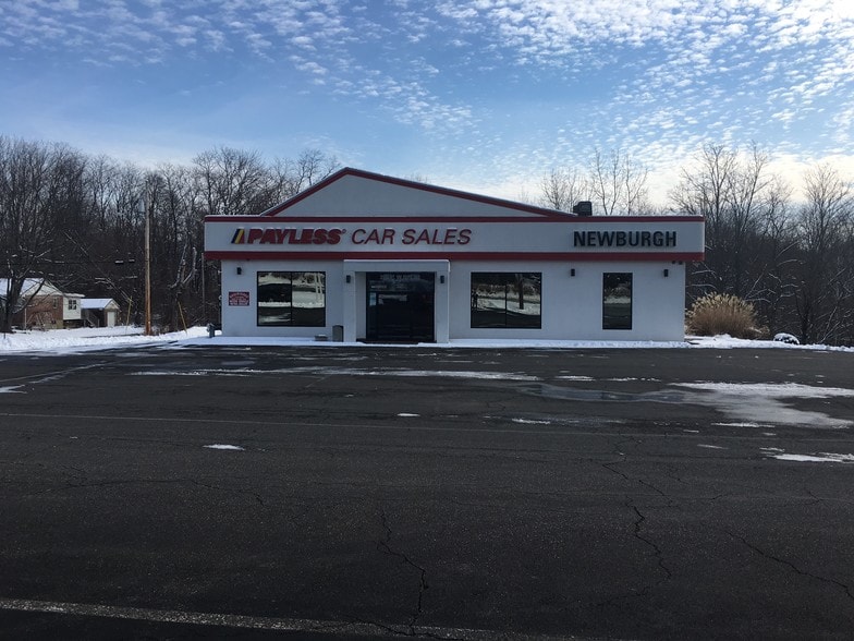 More Photos Of 2934 US Route 9W, New Windsor Township Auto Dealership For Sale