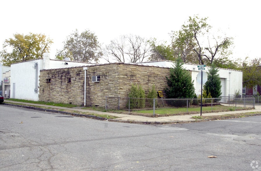 More Photos Of 296 E Trenton Ave, Trenton Warehouse For Sale