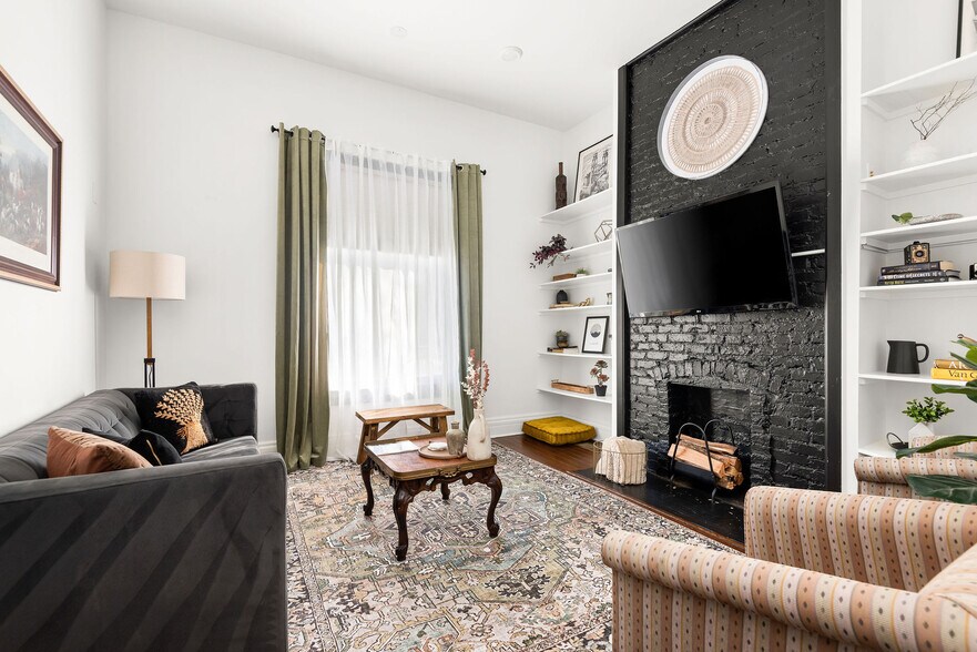 More Photos Of 206 S 11th St, Nashville Office For Sale