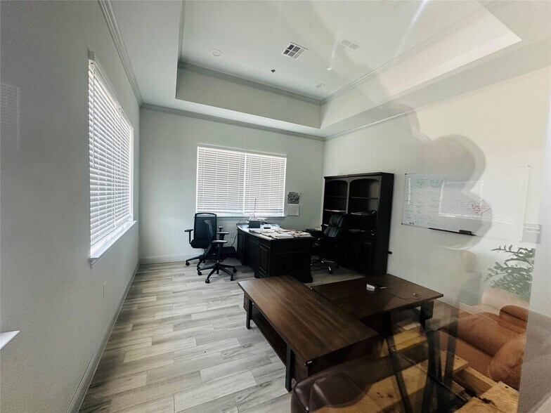 More Photos Of 4116 W Spring Creek Pky, Plano Medical For Sale