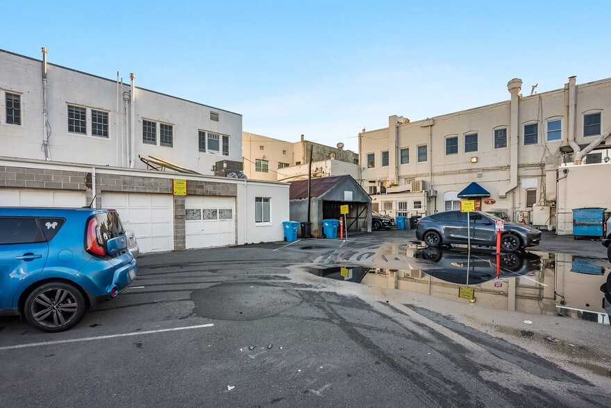 More Photos Of 1200-1204 Burlingame Ave, Burlingame General Retail For Lease