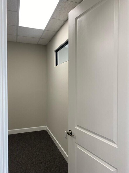 More Photos Of 25145 Star Lane, Katy Medical For Lease