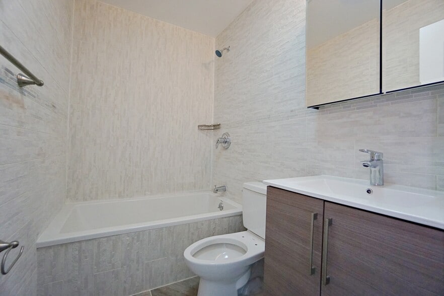 More Photos Of 626 Greene Ave, Brooklyn Multifamily For Sale