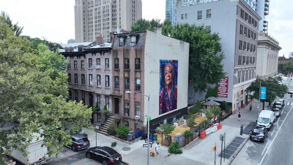 More Photos Of 92 Fort Greene Pl, Brooklyn Apartments For Sale