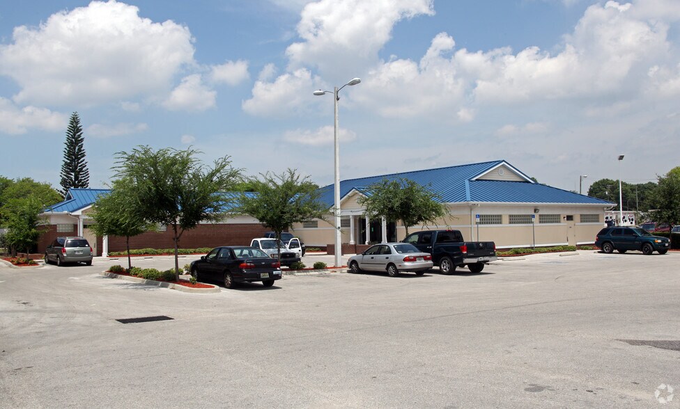 Primary Photo Of 1750 N 50th St, Tampa Daycare Center For Lease