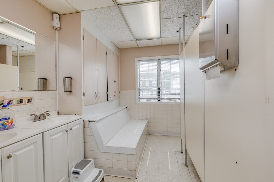 More Photos Of 2630 S Broad St, Trenton Religious Facility For Sale