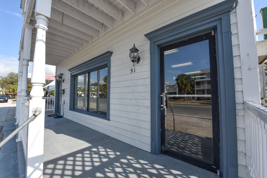 More Photos Of 51 Market St, Apalachicola Storefront Retail Residential For Lease