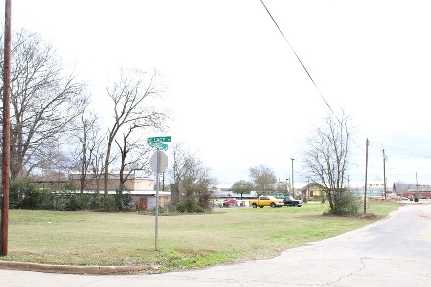 More Photos Of 919 W Debard St, Palestine Land For Lease